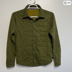 The North Face quilted snap shirt jacket in olive green.